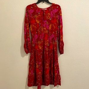 Beautiful and Modest Maxi Dress !!! MAKE AN OFFER !!!